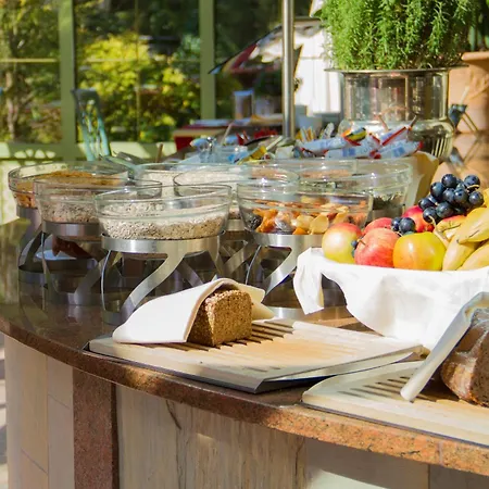 Ringhotel Moench's Waldhotel