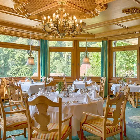 Ringhotel Moench's Waldhotel Hotel