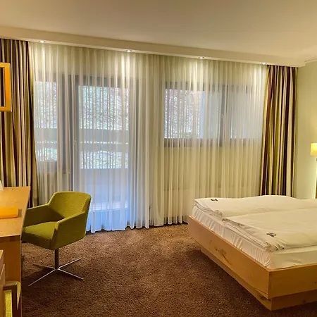 Ringhotel Moench's Waldhotel Hotel