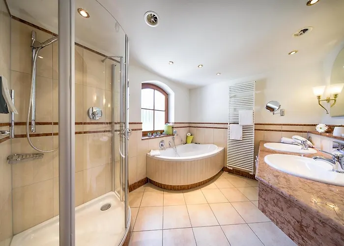 Ringhotel Moench's Waldhotel