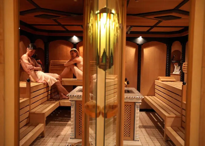 Hotel Ringhotel Moench's Waldhotel