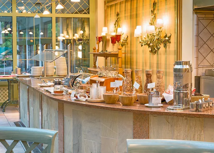 Ringhotel Moench's Waldhotel 4*