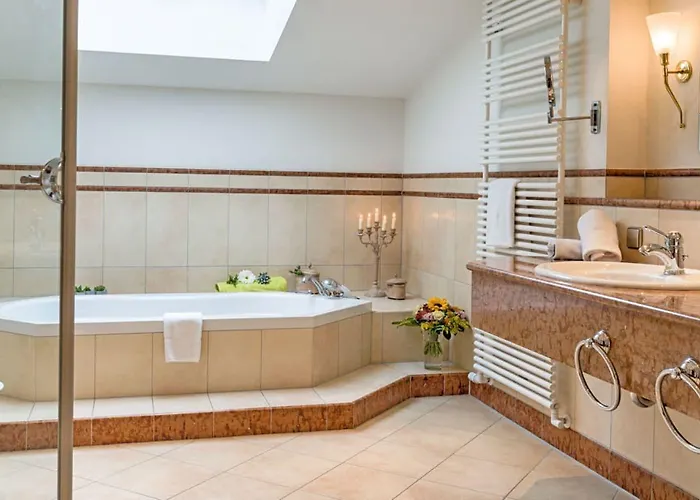 Ringhotel Mönch`s Waldhotel Hotel Unterreichenbach